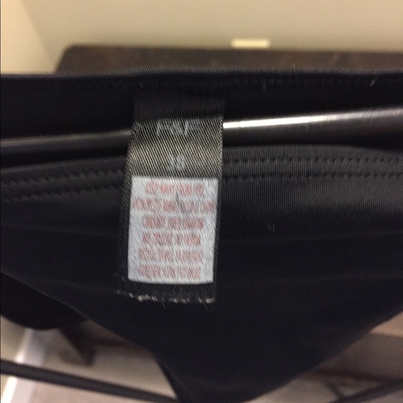 Black string bikini - Picture 7 of 8